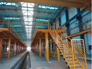 金屬鈑金結(jié)構(gòu)件、鋁合金型材結(jié)構(gòu)件、機(jī)車檢修平臺(tái)