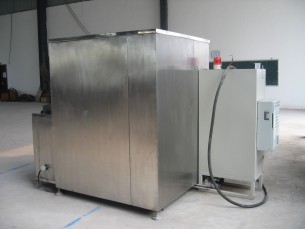 自動(dòng)噴頭旋轉(zhuǎn)式高壓水清洗機(jī)