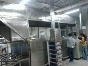 龍門懸臂吊轉(zhuǎn)運(yùn)超聲波清洗機(jī)